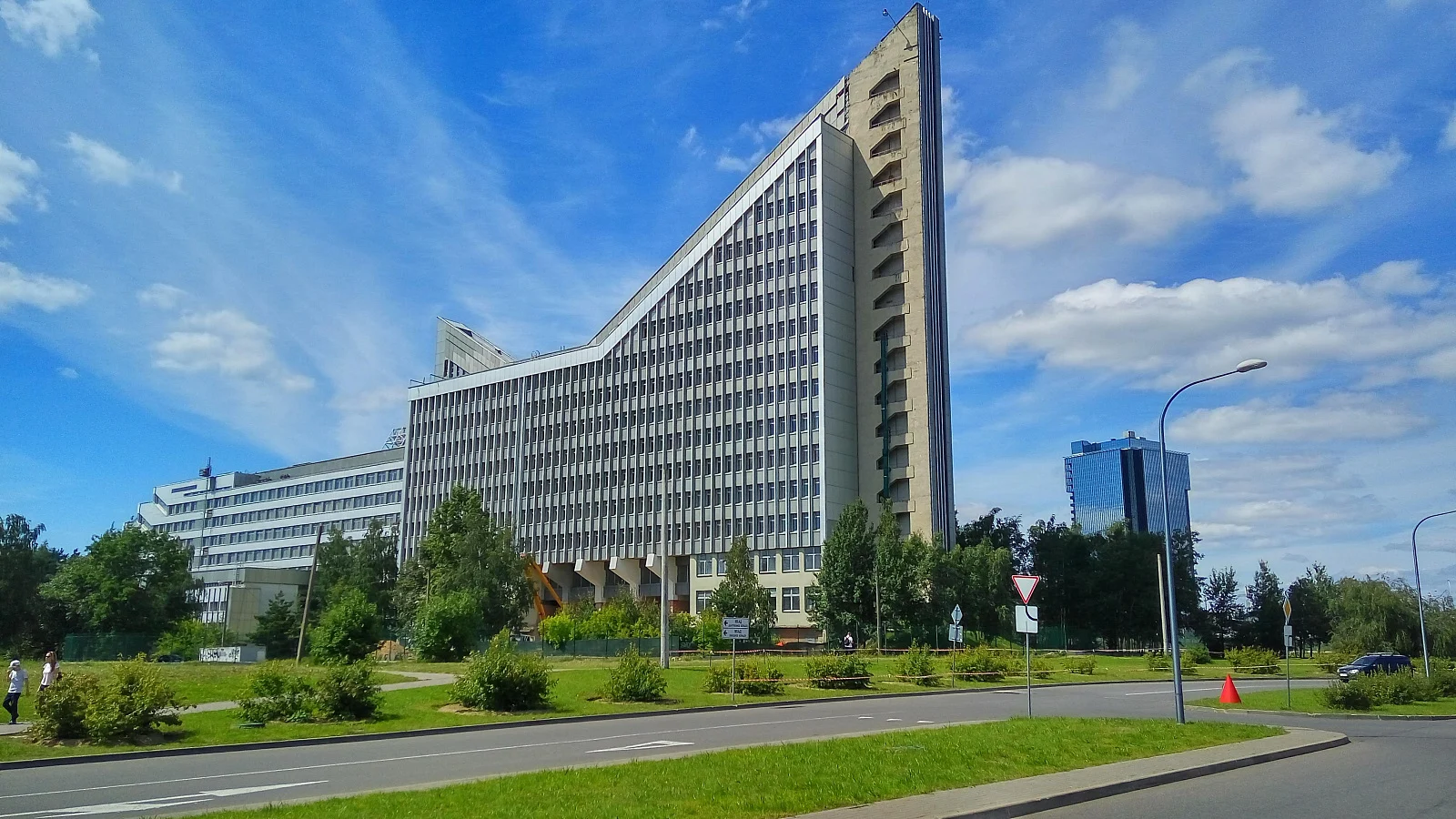 15-й корпус БНТУ «Корабль»